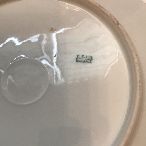 Plate - Picture 2 of 3